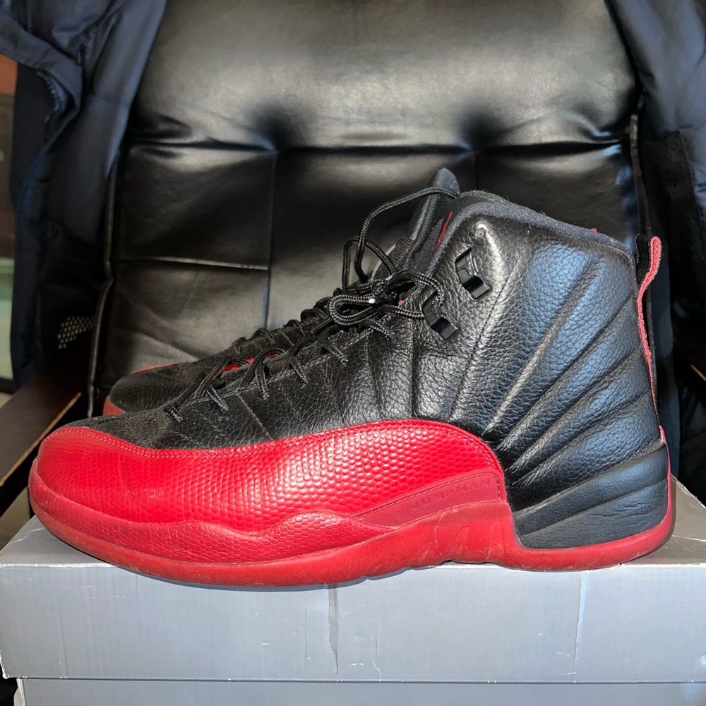 Jordan 12 Retro Bred Size 13